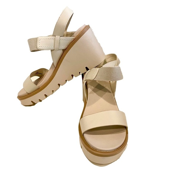NWT — Mia Ciji Faux Pebbled Leather Platform Sandals Beige Size10 - Picture 6 of 14